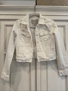 American Rag White Button-Up Cropped Jacket